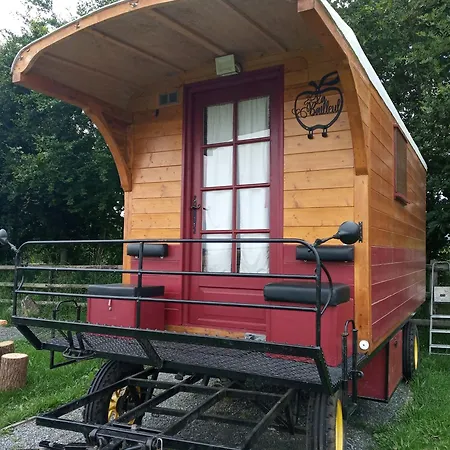 Campismo de Luxo Veritable Roulotte Hippomobile 